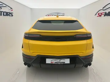 LAMBORGHINI Urus 4.0 V8 PHEV SE CARBON PANORAMA 23