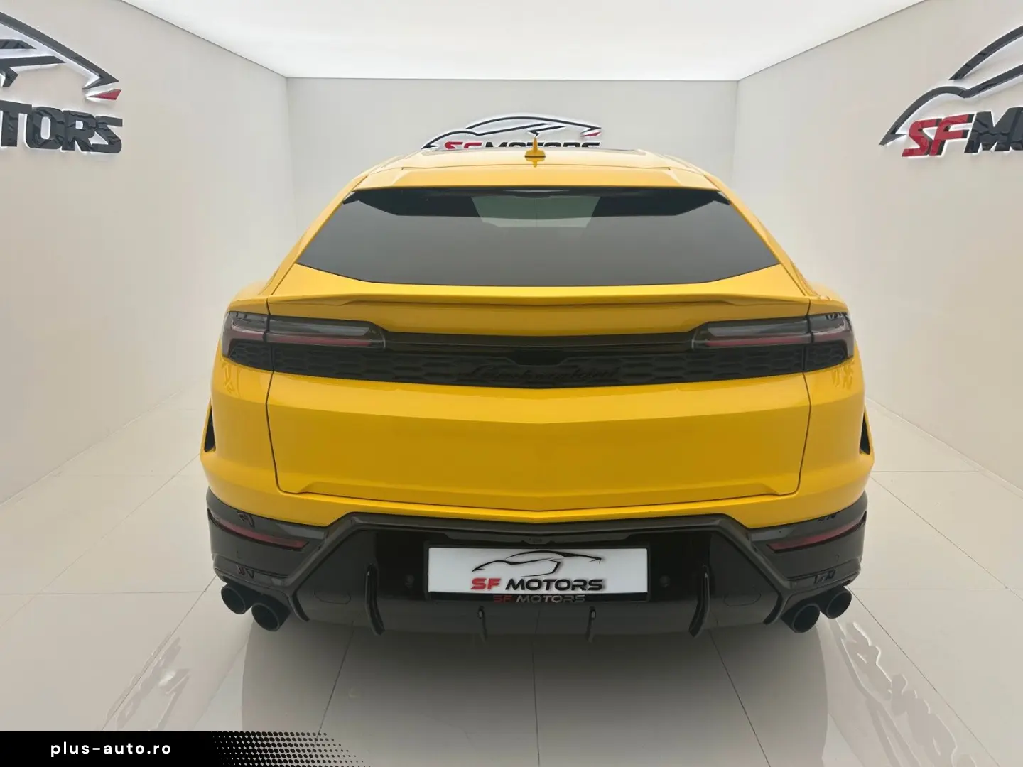 LAMBORGHINI Urus 4.0 V8 PHEV SE CARBON PANORAMA 23