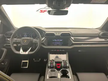 LAMBORGHINI Urus 4.0 V8 PHEV SE CARBON PANORAMA 23