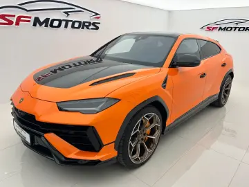 LAMBORGHINI Urus PERFORMANTE FULL CARBON AKRAPOVIC