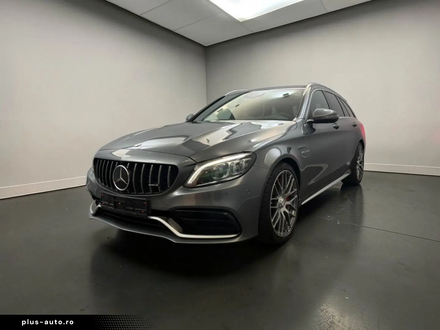 MERCEDES-BENZ C 63 S T AMG 25TKM PANO ACC WIDE HEAD MEMO
