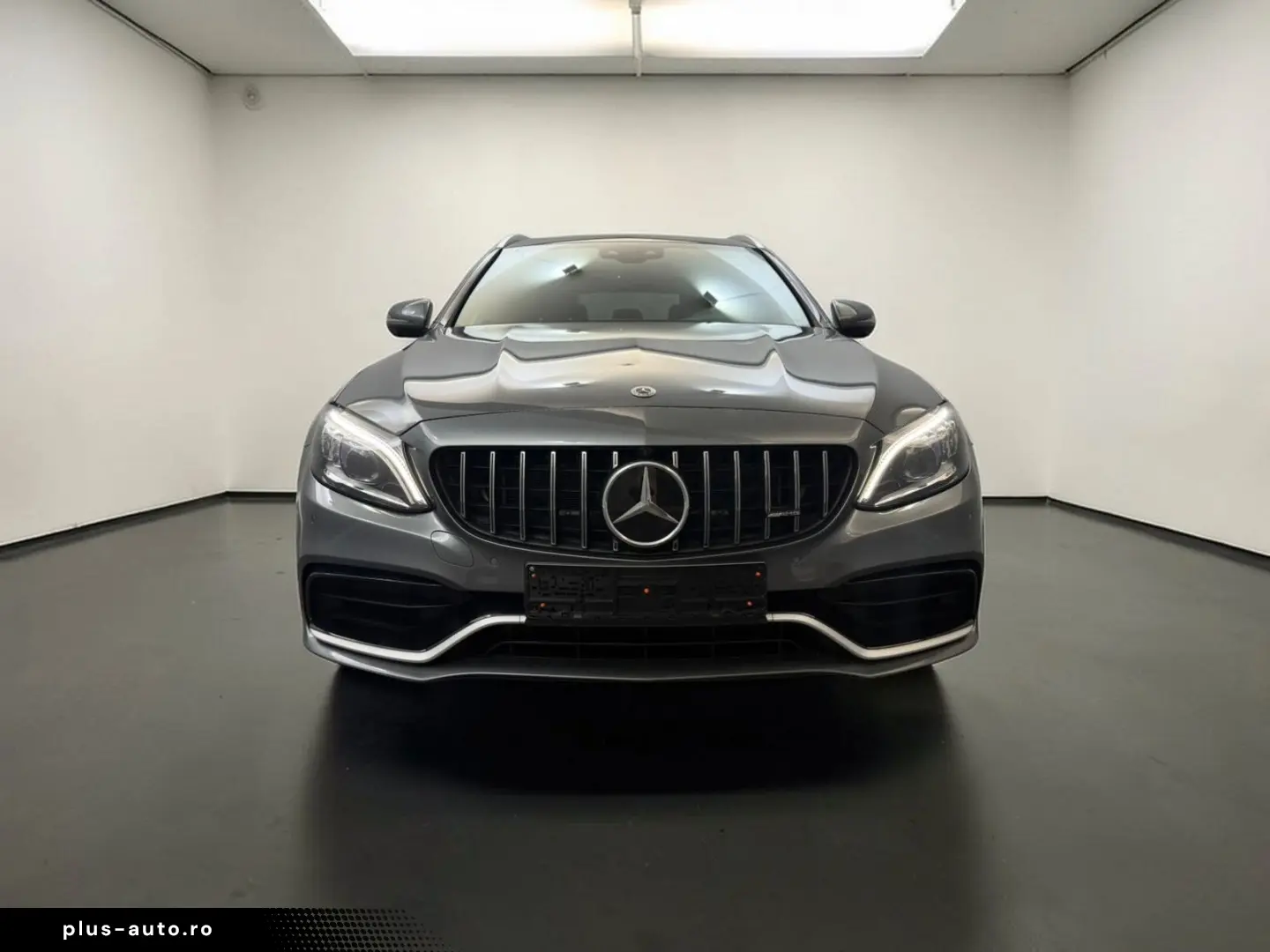 MERCEDES-BENZ C 63 S T AMG 25TKM PANO ACC WIDE HEAD MEMO