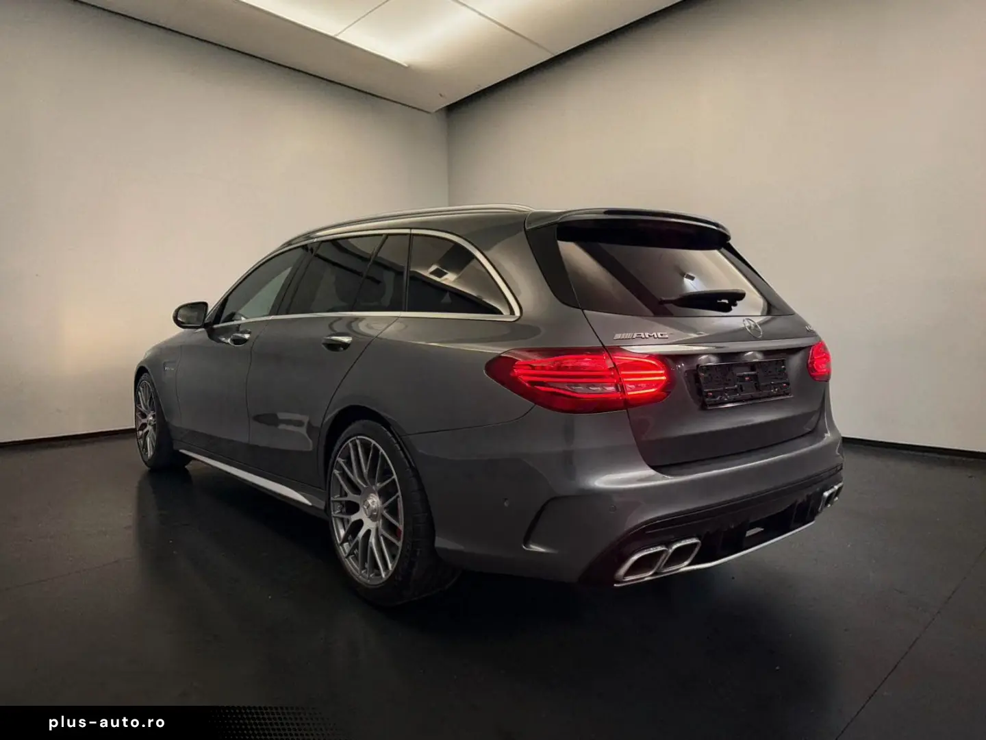 MERCEDES-BENZ C 63 S T AMG 25TKM PANO ACC WIDE HEAD MEMO
