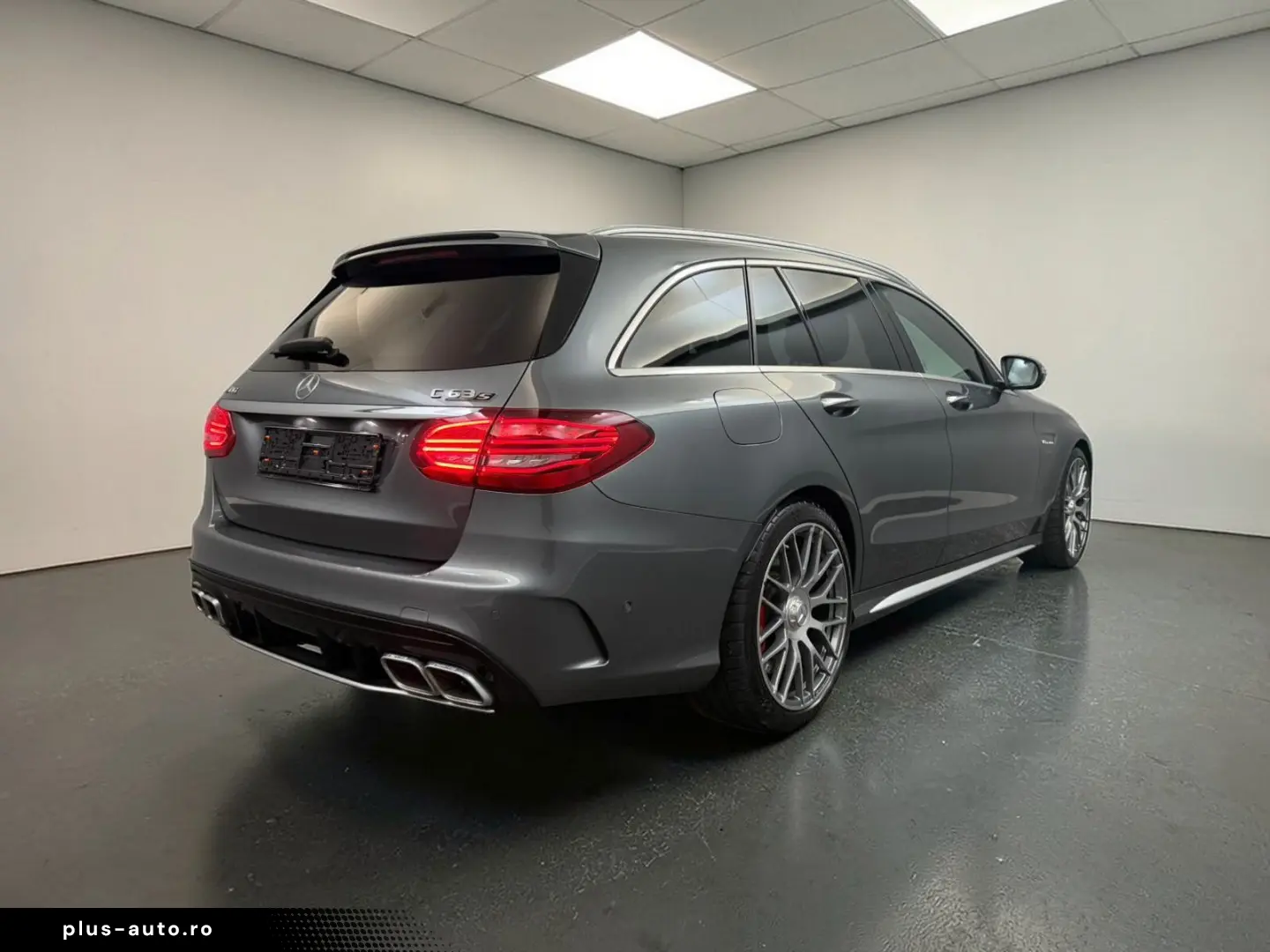 MERCEDES-BENZ C 63 S T AMG 25TKM PANO ACC WIDE HEAD MEMO