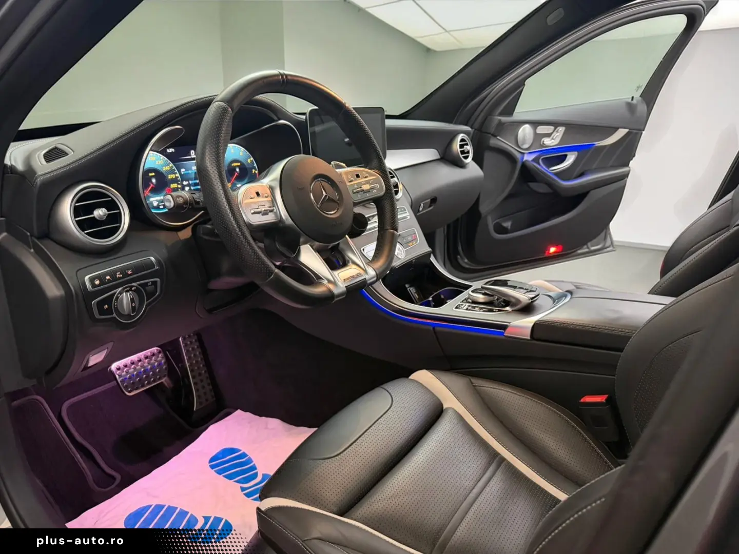 MERCEDES-BENZ C 63 S T AMG 25TKM PANO ACC WIDE HEAD MEMO