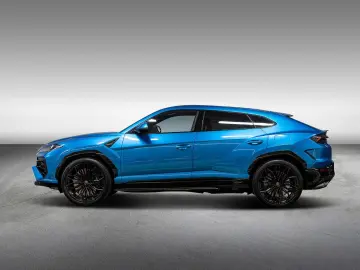 LAMBORGHINI Urus SE MY2025