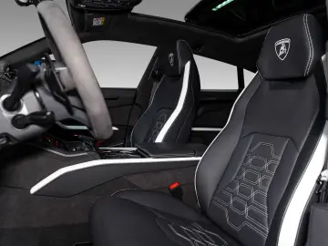 LAMBORGHINI Urus SE MY2025
