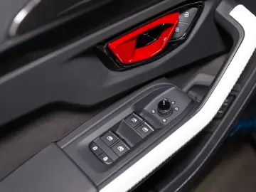 LAMBORGHINI Urus SE MY2025