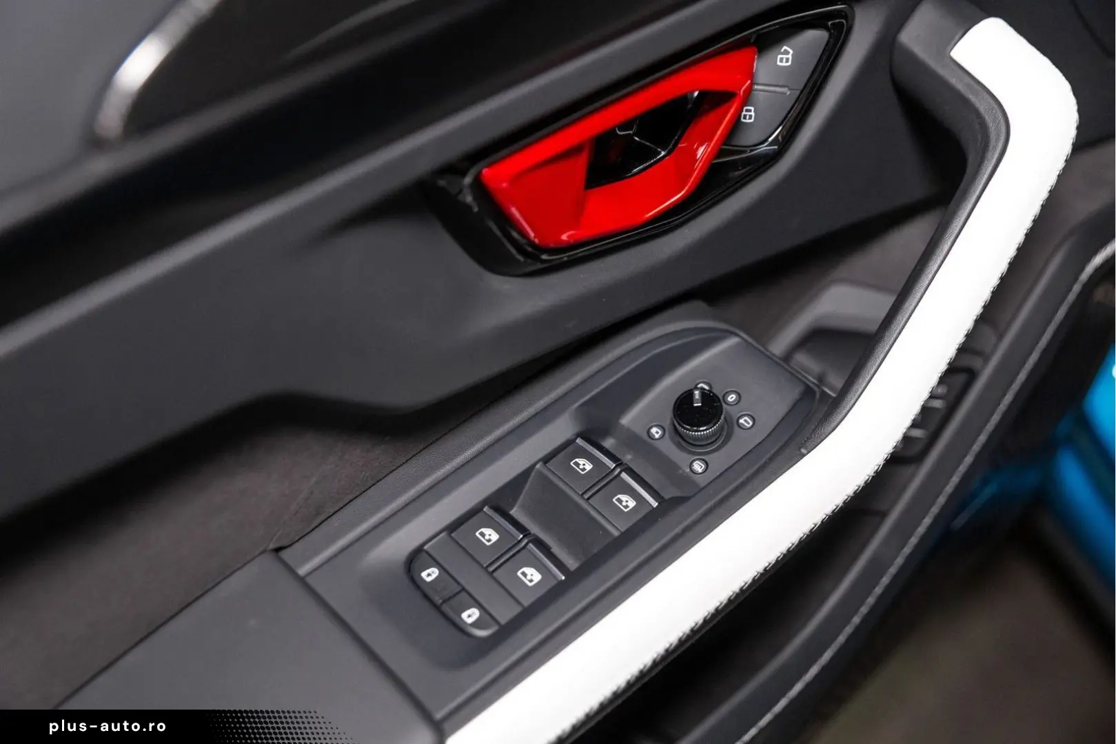LAMBORGHINI Urus SE MY2025