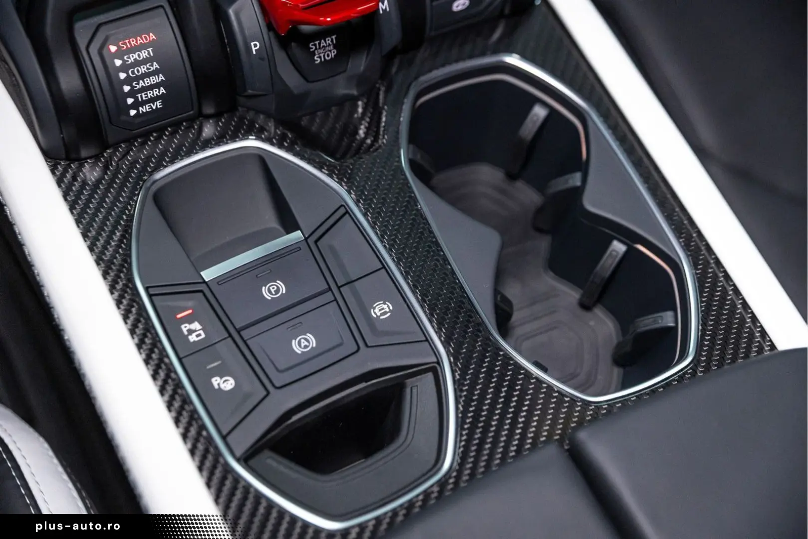 LAMBORGHINI Urus SE MY2025