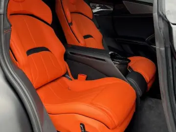 FERRARI Purosangue