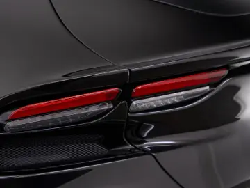 FERRARI Purosangue