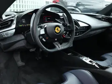 FERRARI SF90 Stradale 4.0 V8   Blu Tour de France  Carbo