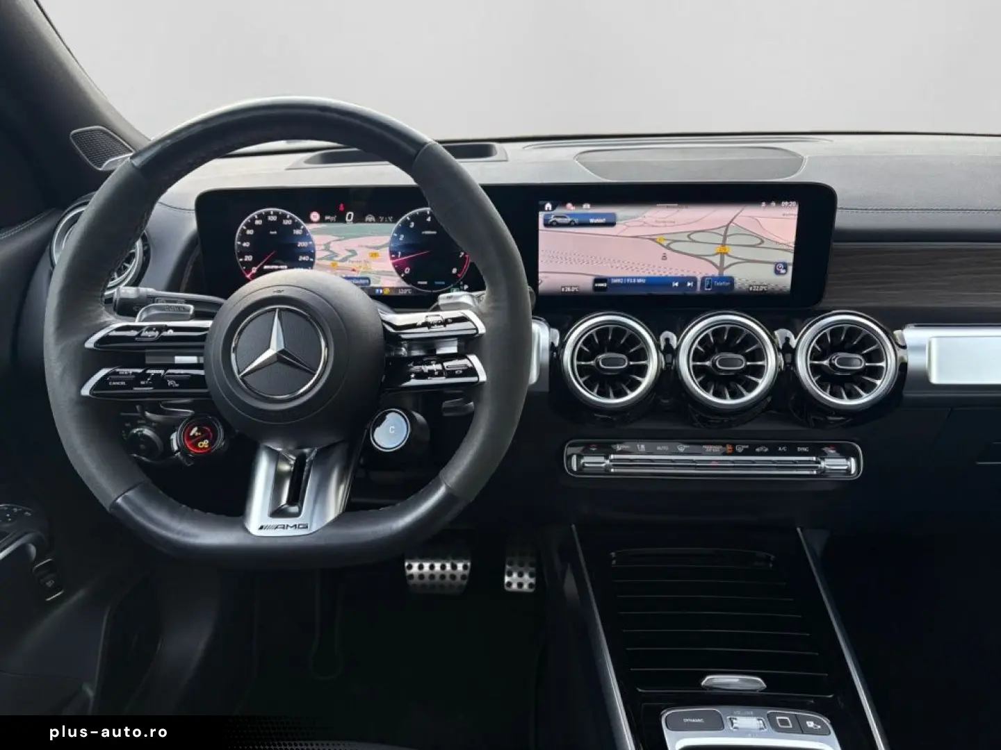 MERCEDES-BENZ GLB 35 AMG 4M NIGHT MBEA DIST PANO