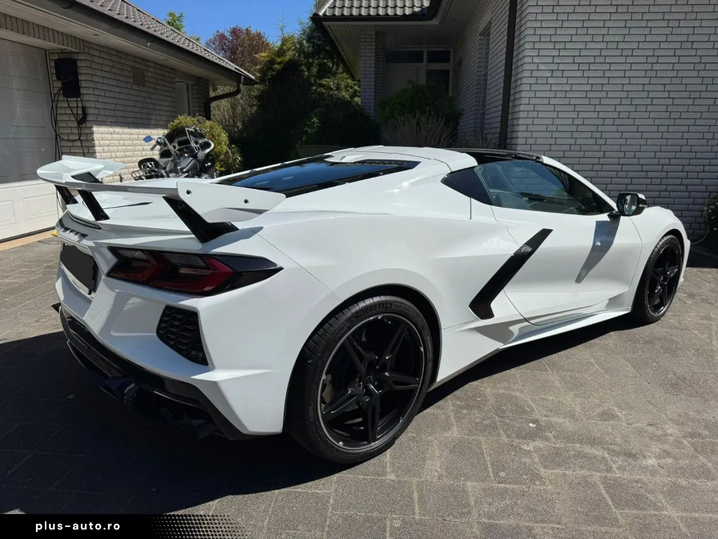 CORVETTE C8