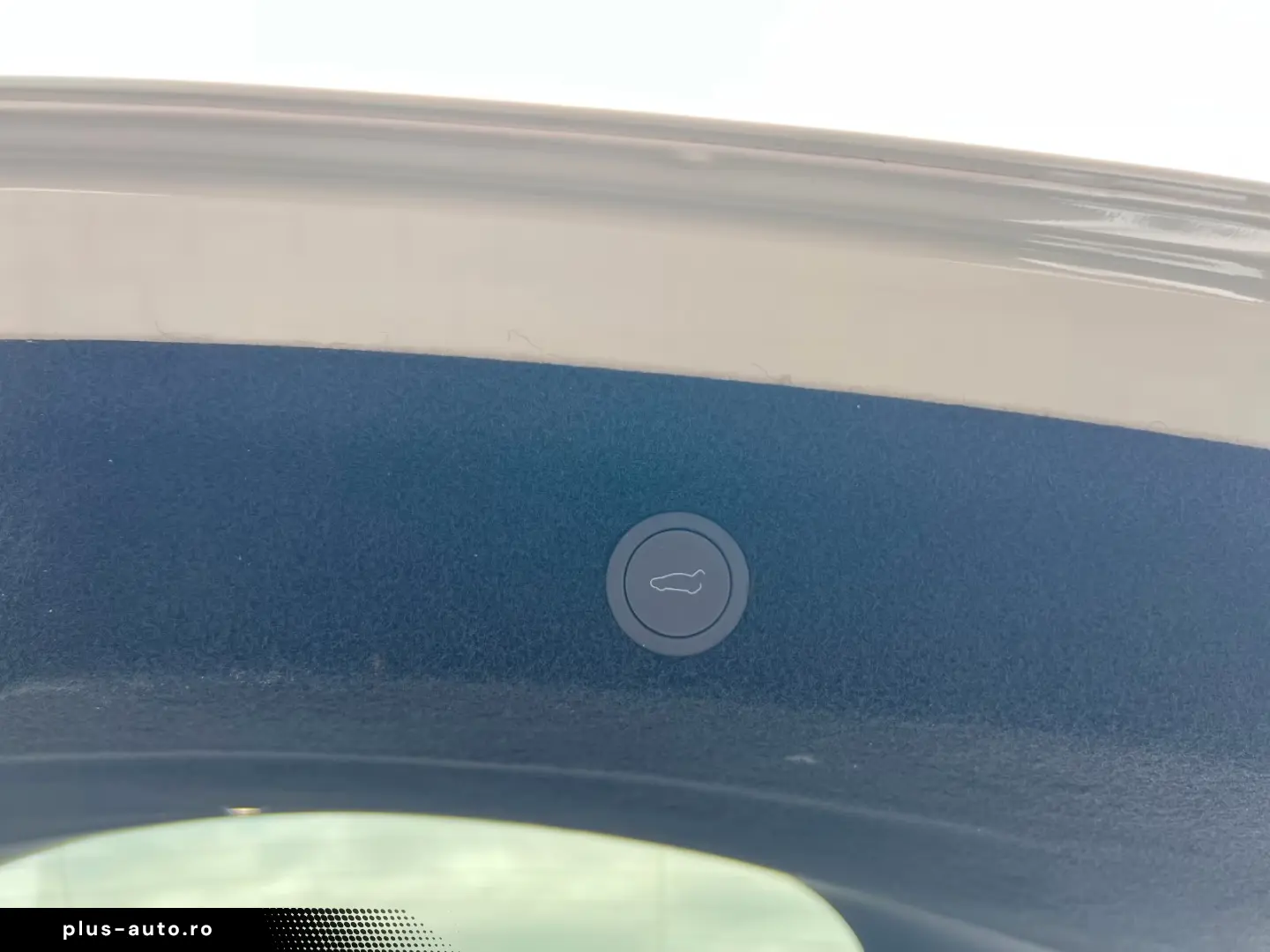 Tesla Model Y SR Juniper Premium 1.Hand