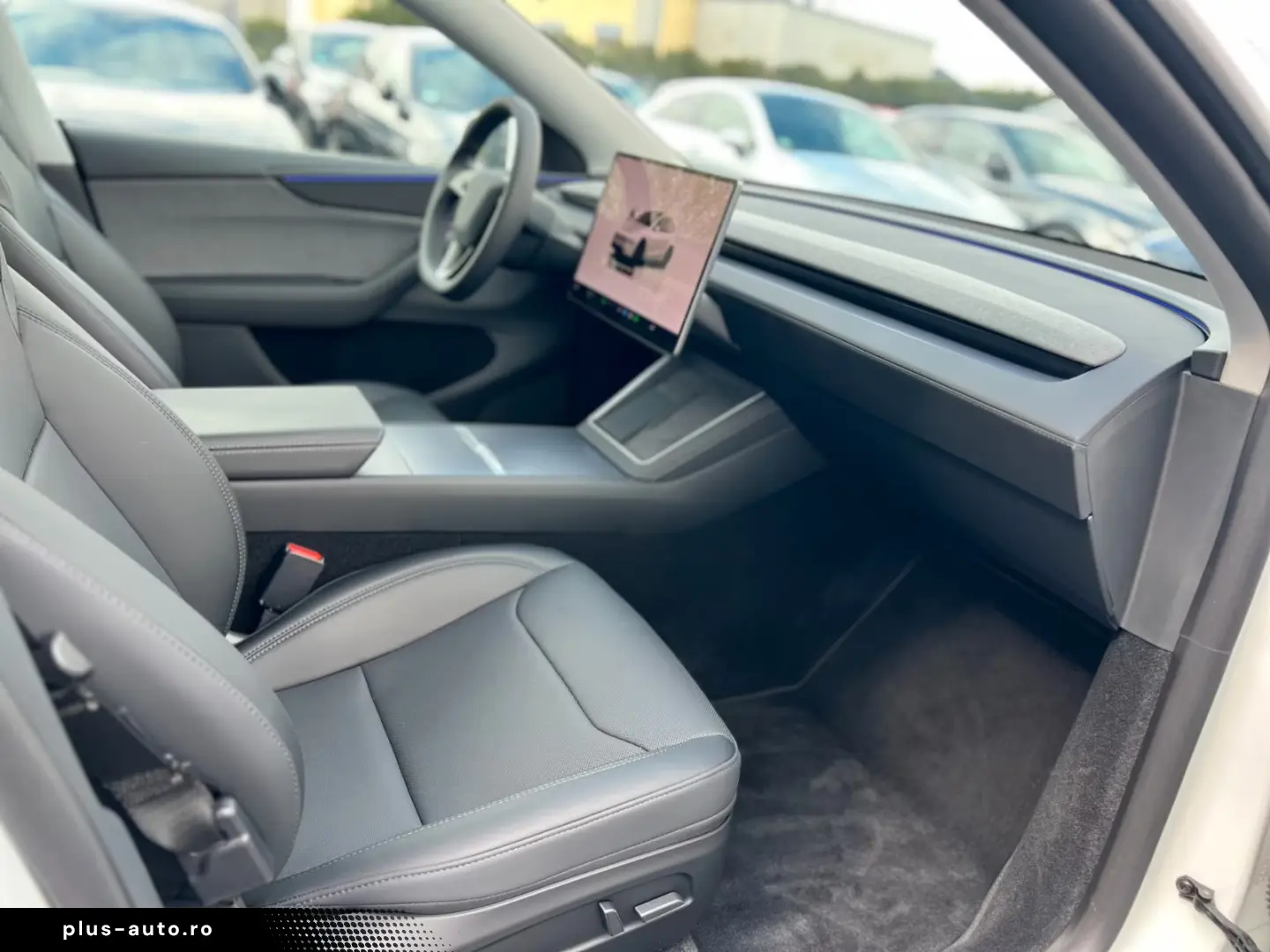 Tesla Model Y SR Juniper Premium 1.Hand