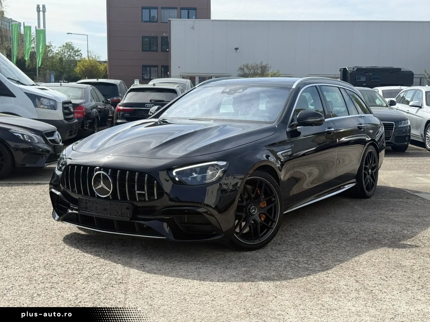 MERCEDES-BENZ E 63S AMG