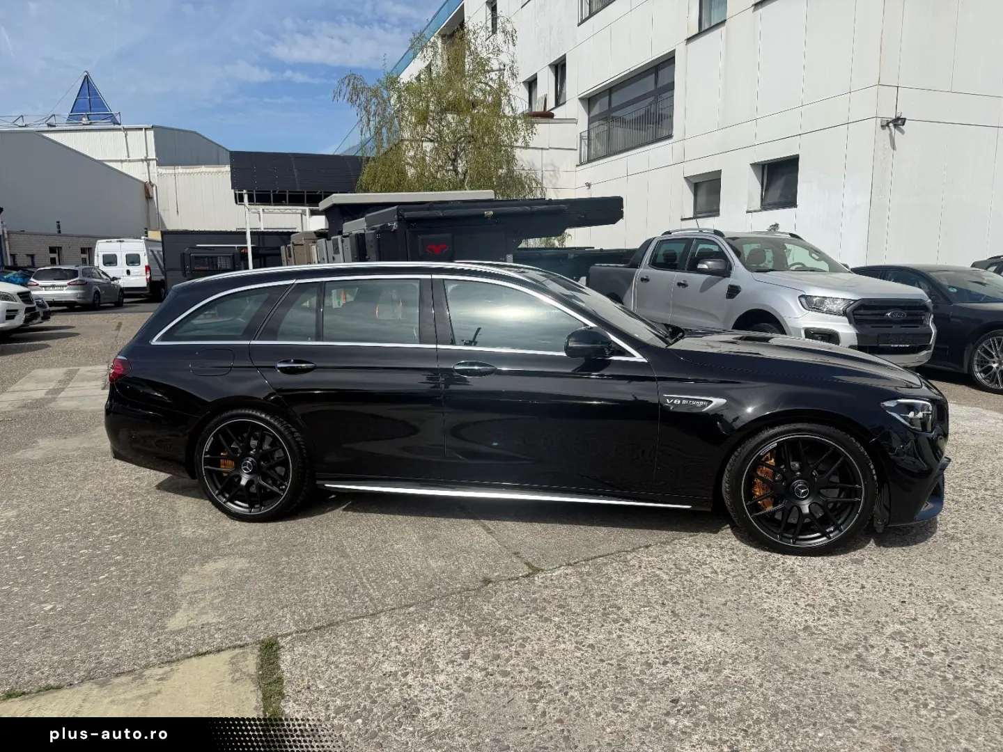 MERCEDES-BENZ E 63S AMG