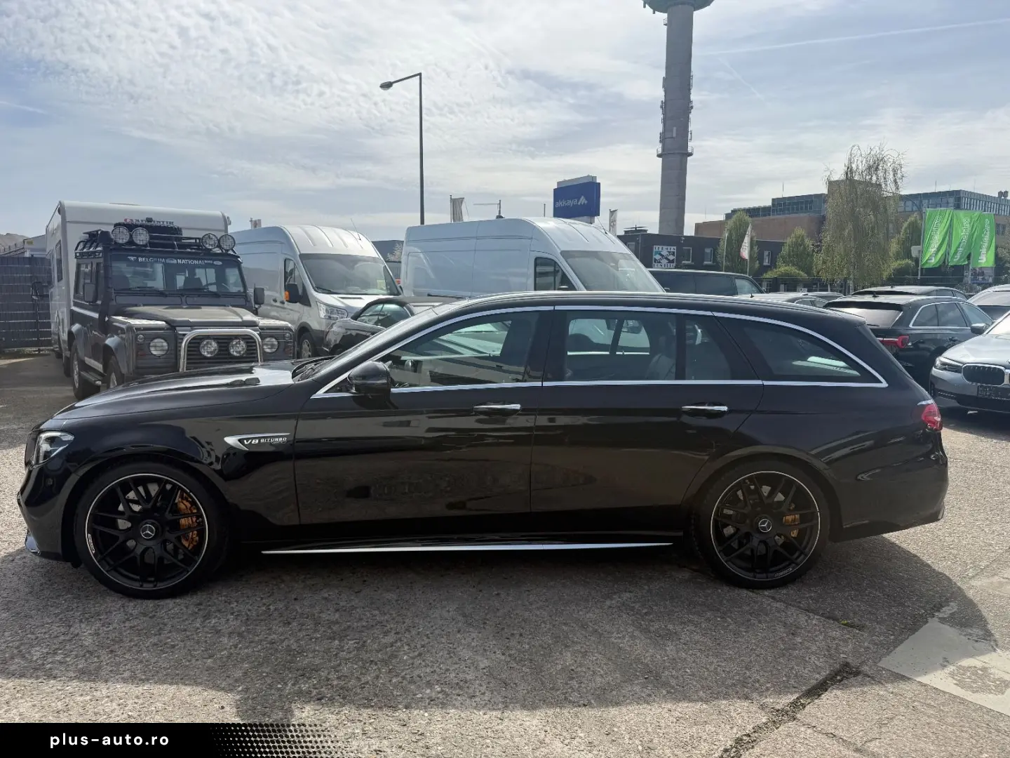 MERCEDES-BENZ E 63S AMG