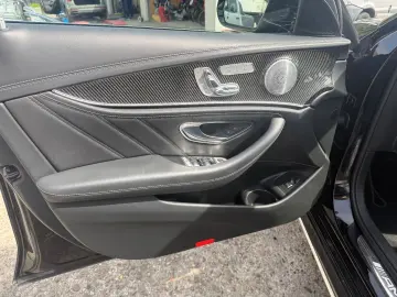 MERCEDES-BENZ E 63S AMG