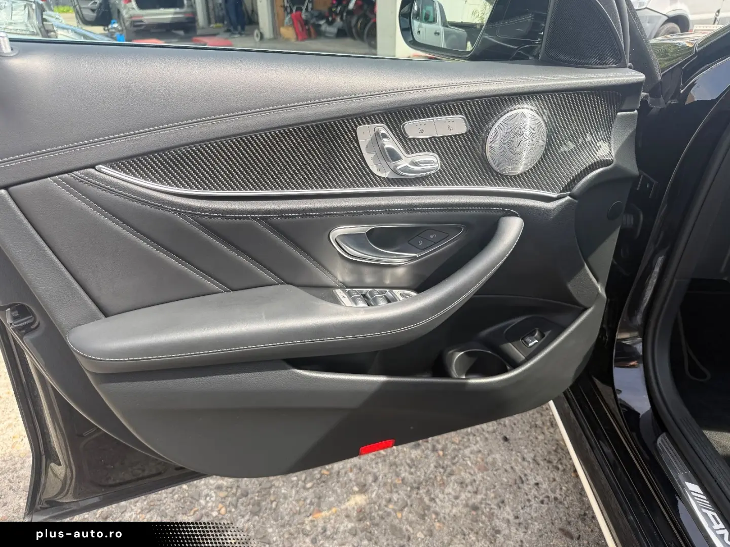 MERCEDES-BENZ E 63S AMG
