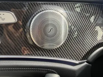 MERCEDES-BENZ E 63S AMG