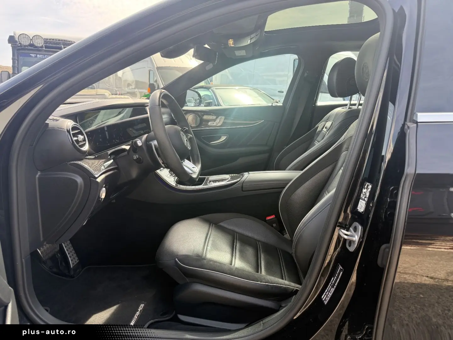 MERCEDES-BENZ E 63S AMG