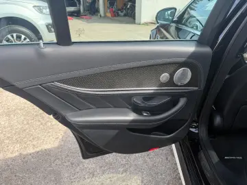 MERCEDES-BENZ E 63S AMG