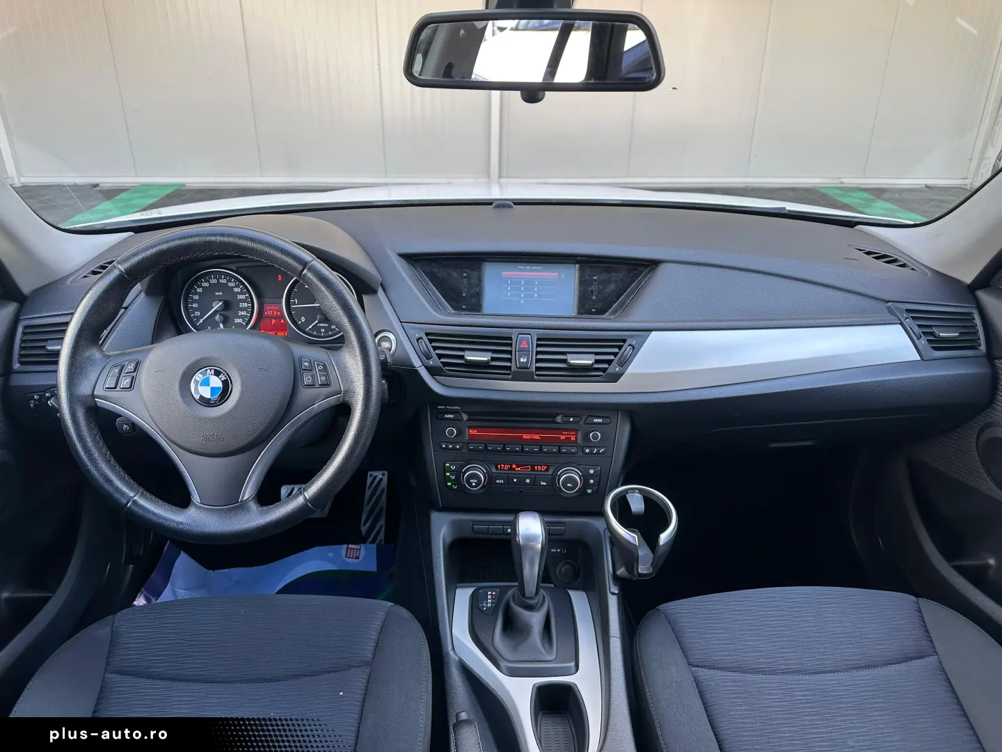 BMW X1 Hibrid 2.0 Diesel 140 CP An 2011