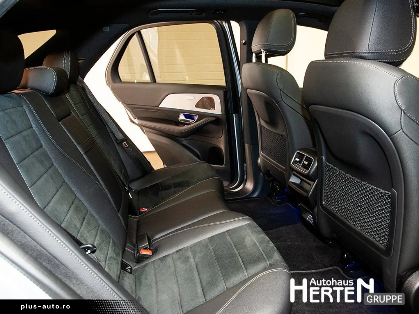 MERCEDES-BENZ GLE 2025 — imagine 15