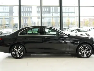 MERCEDES-BENZ E 450 4Matic