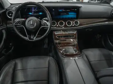 MERCEDES-BENZ E 450 4Matic