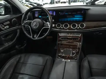 MERCEDES-BENZ E 450 4Matic