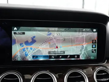 MERCEDES-BENZ E 450 4Matic