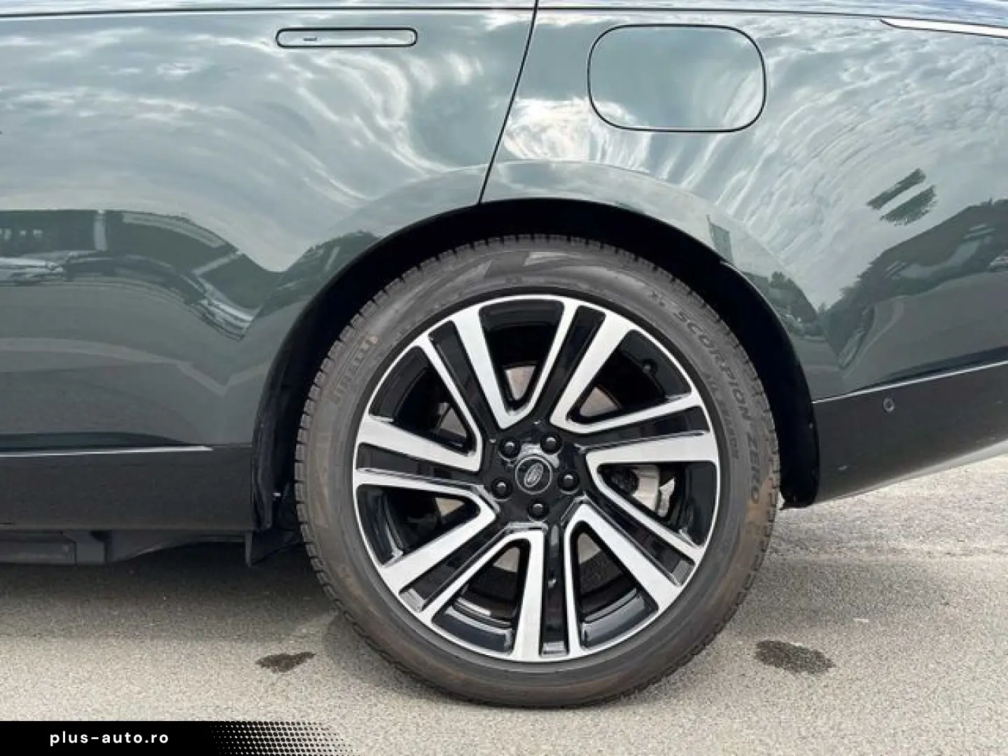 LAND ROVER Range Rover P460e HSE Benzin Plug-In-Hybrid HUD
