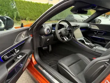 MERCEDES-BENZ SL 43 AMG Premium