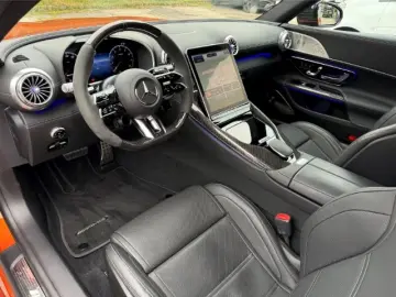 MERCEDES-BENZ SL 43 AMG Premium