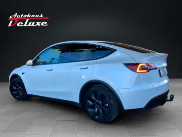 TESLA Model Y Basis RWD NAVI-360 KAMERA-PANORAMA-AHK