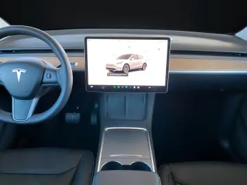 TESLA Model Y Basis RWD NAVI-360 KAMERA-PANORAMA-AHK