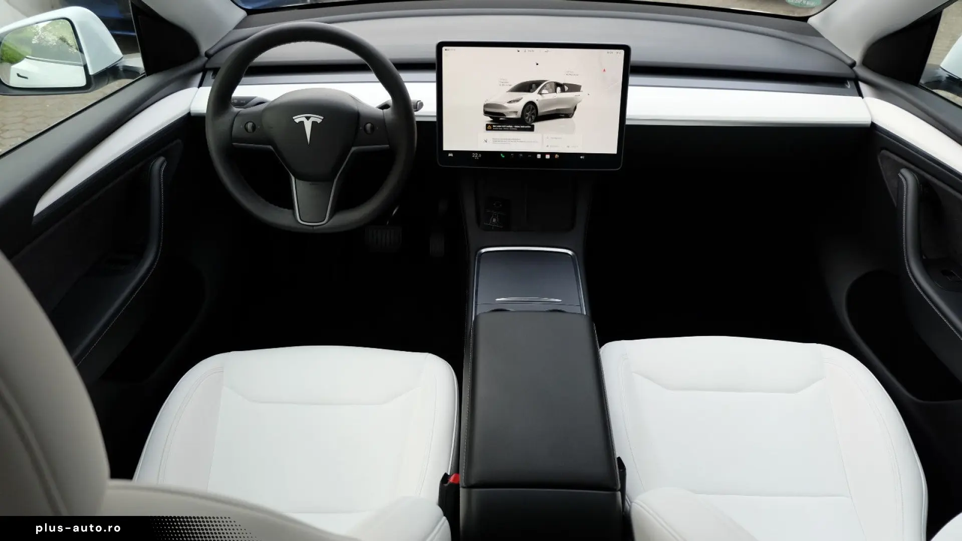 TESLA Model Y RWD  AHK  Autopilot3  Premiumsoundsystem