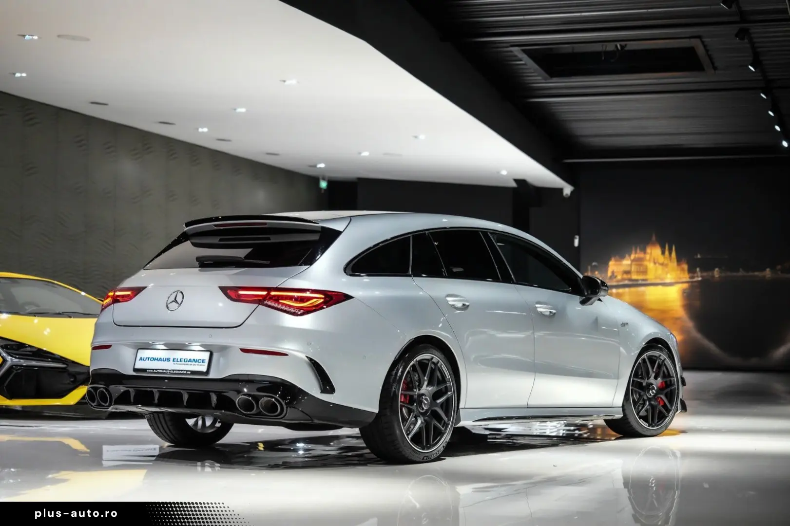MERCEDES-BENZ CLA 45 S AMG Shooting