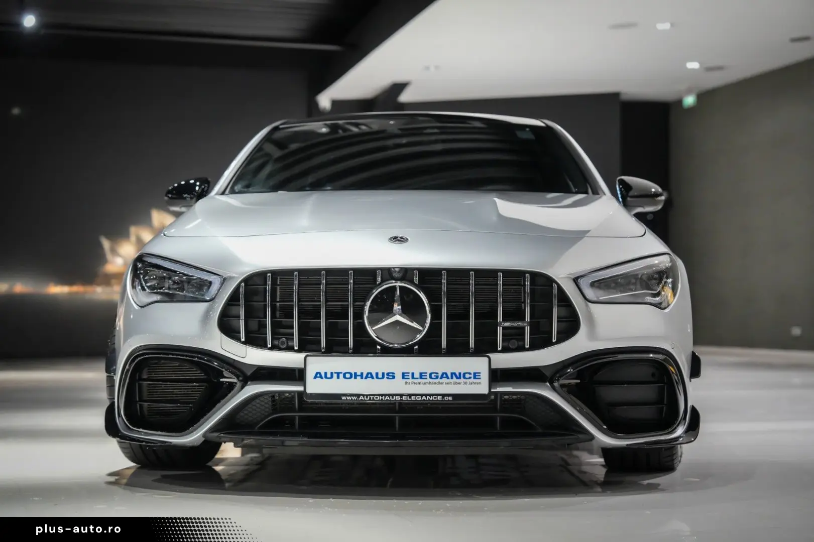 MERCEDES-BENZ CLA 45 S AMG Shooting