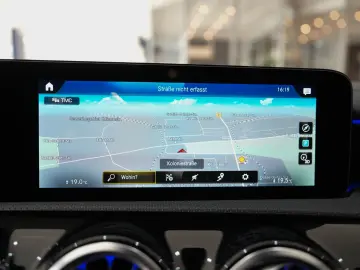 MERCEDES-BENZ CLA 45 S AMG Shooting