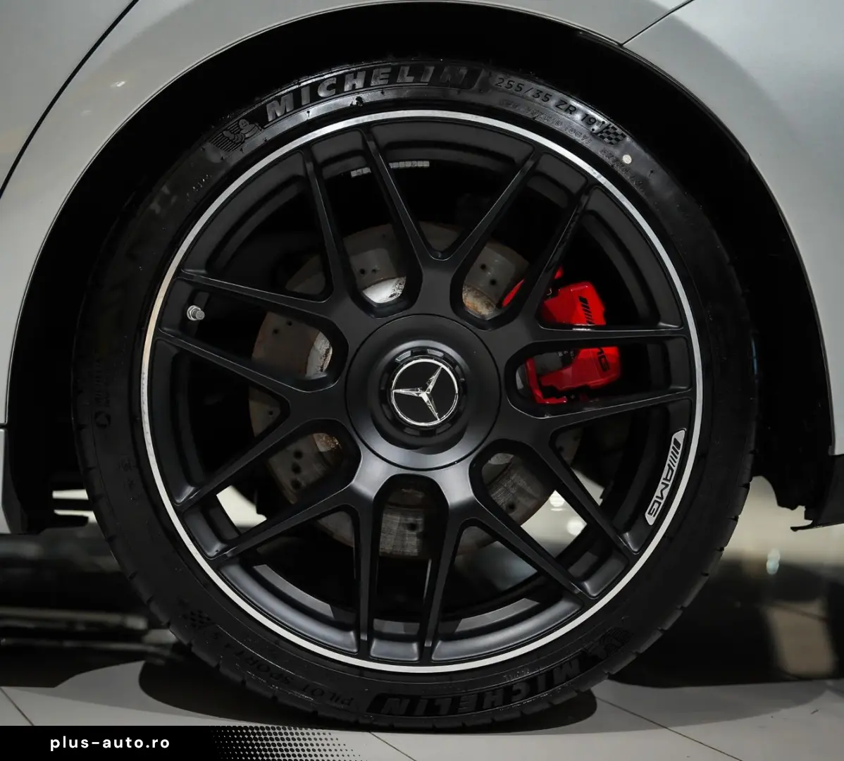 MERCEDES-BENZ CLA 45 S AMG Shooting