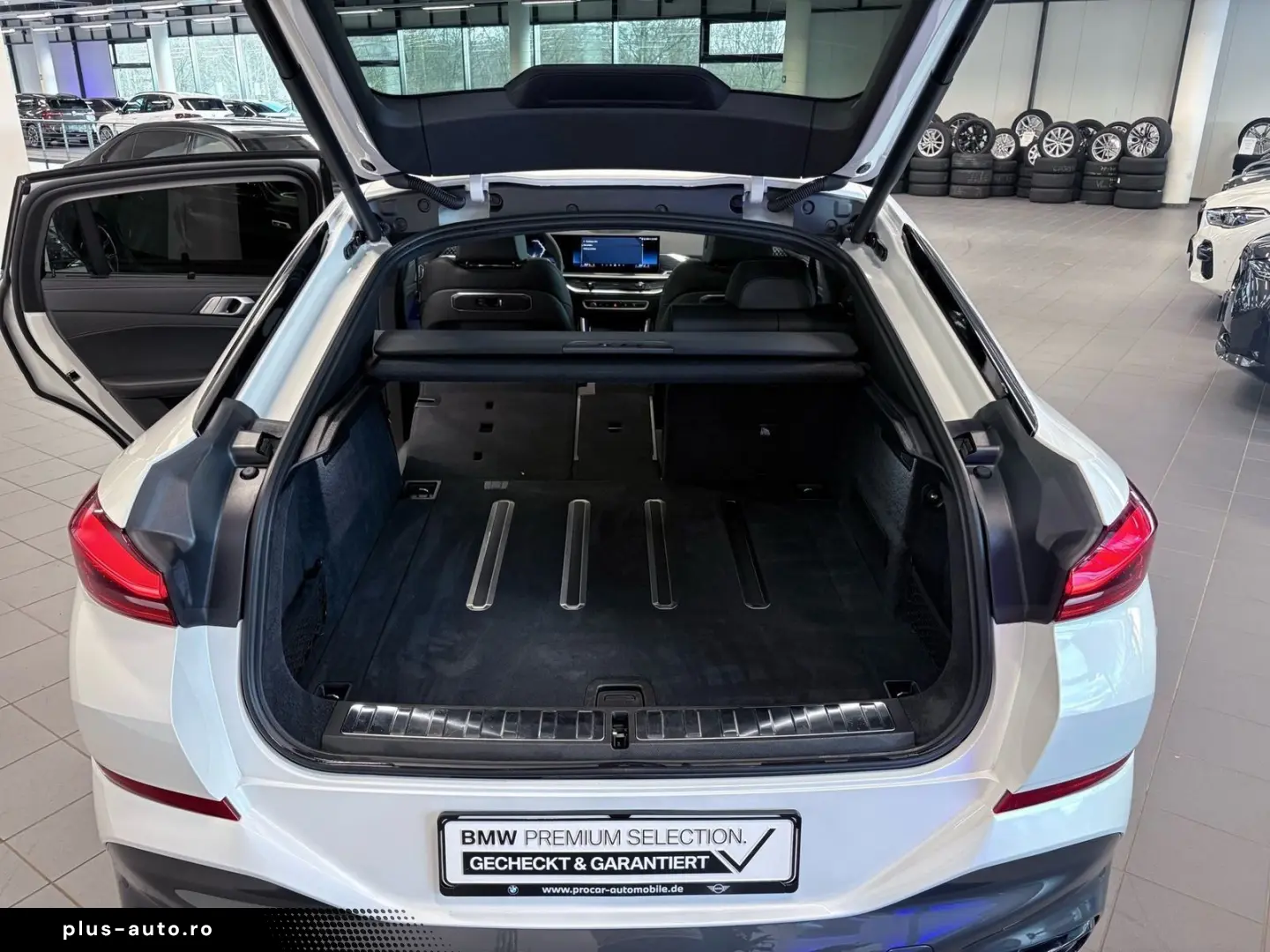 BMW X6 xDrive40d M Sport Pro PANO ACC AHK RFK NAVI L