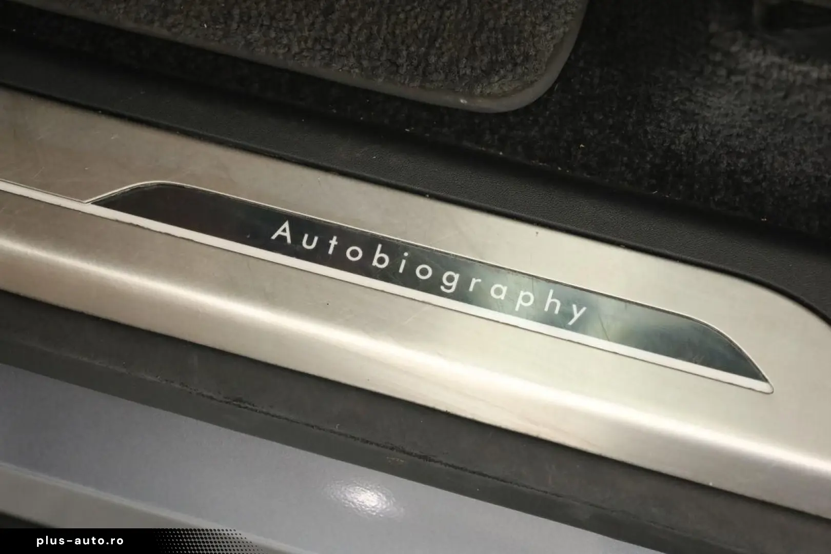 LAND ROVER Range Rover P530 Autobiography LWB 7S AHK 23