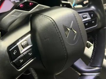 DS DS7 Crossback E-Tense 4x4 Be Chic Panorama
