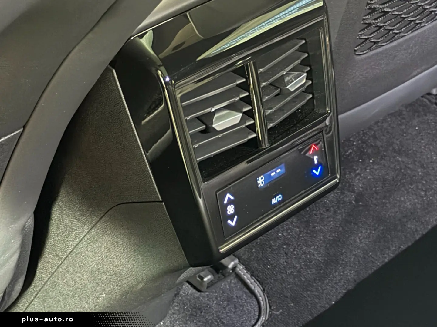 DS DS7 Crossback E-Tense 4x4 Be Chic Panorama