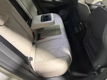 DS DS7 Crossback E-Tense 4x4 Be Chic Panorama